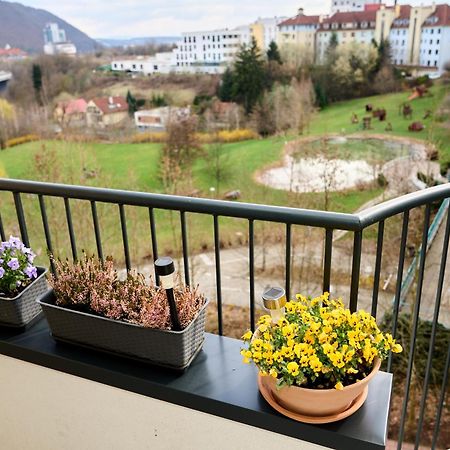 Apartman A&M Banska Bystrica Bagian luar foto