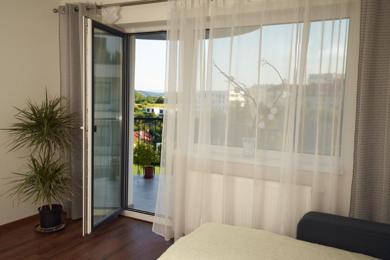 Apartman A&M Banska Bystrica Bagian luar foto