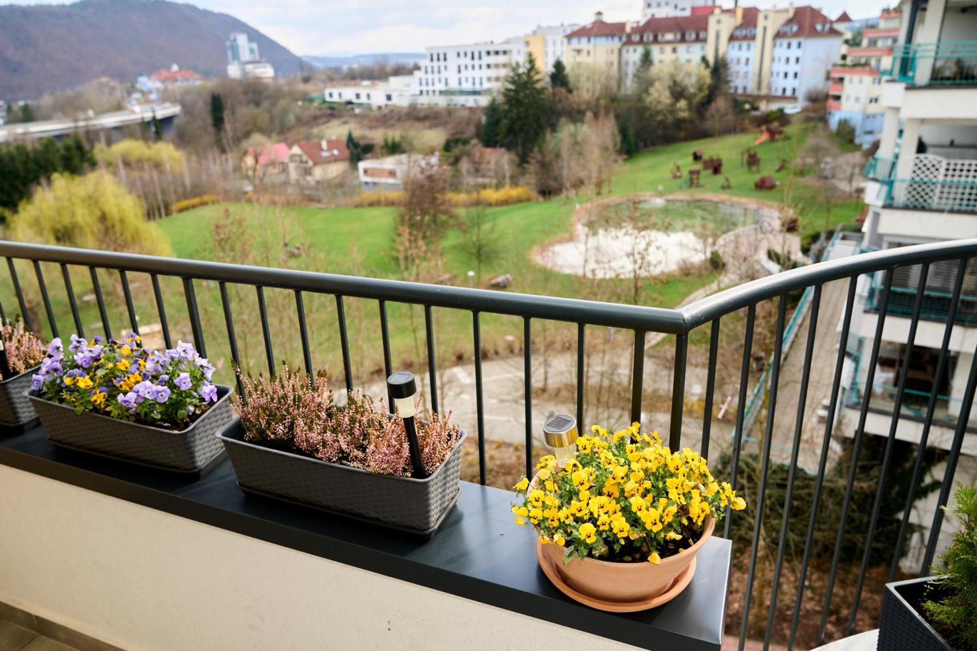 Apartman A&M Banska Bystrica Bagian luar foto